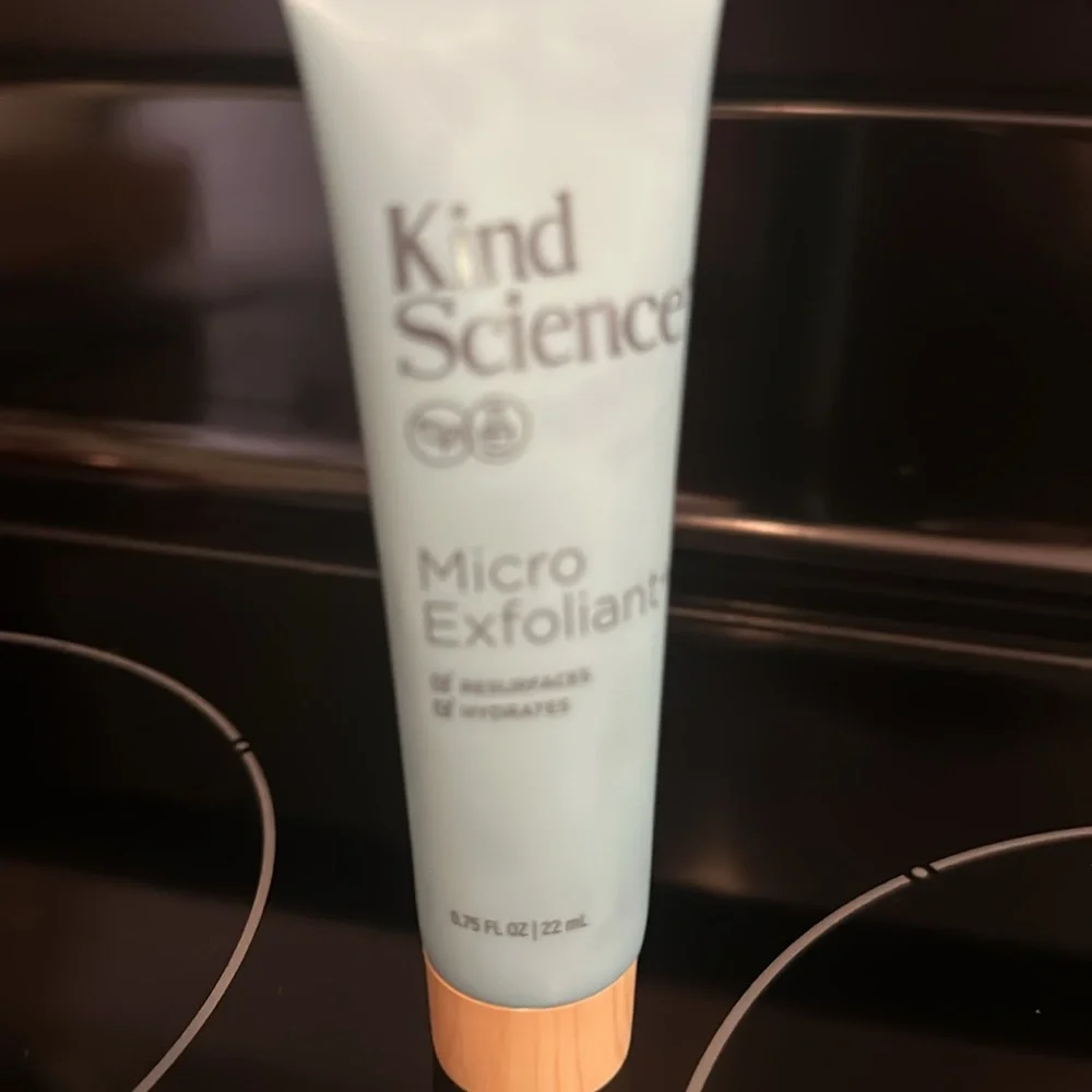 Kind Science Micro Exfoliant - Picture 5 of 5